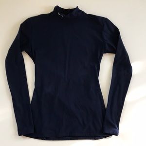 Bundle of 2 Under Armour Winter Running Tops Navy Medium